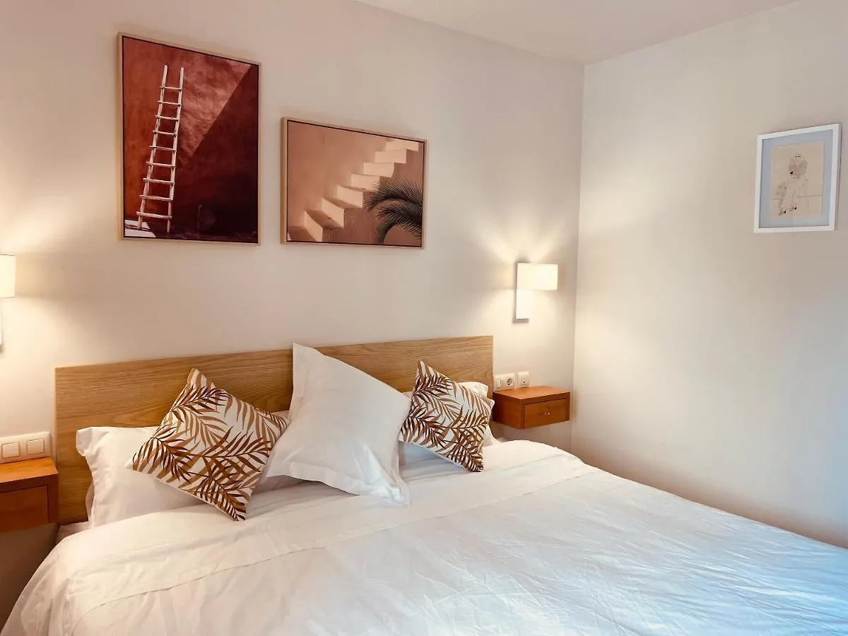 Hotel Serenity 普拉加德阿罗